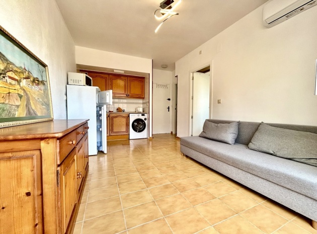 Resale - Apartment - Torrevieja - Torrevieja Centro