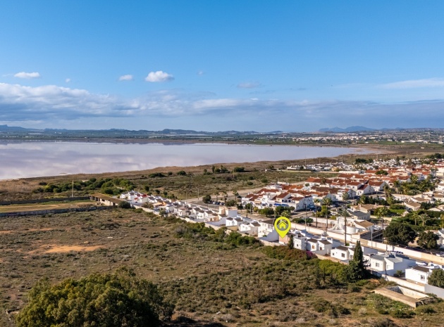 Revente - Villa - Torrevieja - Urbanización San Luis