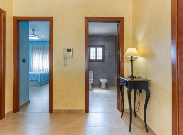 Revente - Villa - Los Montesinos - La Herada
