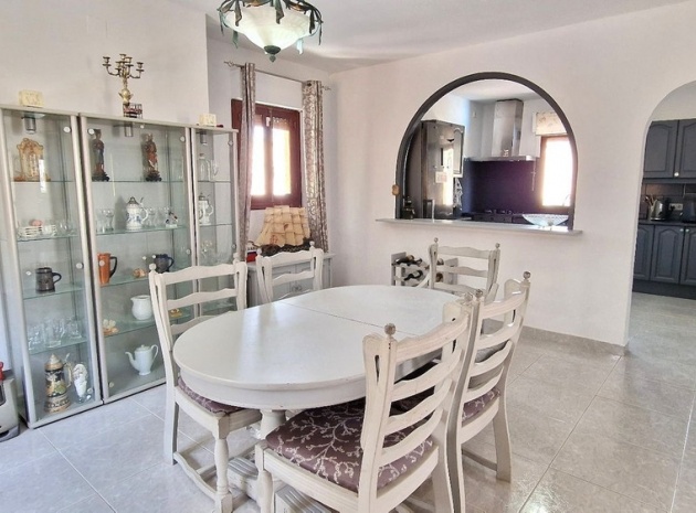 Resale - Villa - Orihuela - Orihuela Centro