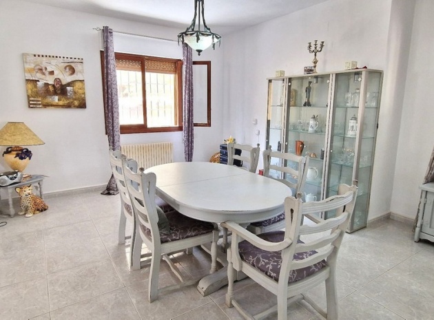 Resale - Villa - Orihuela - Orihuela Centro