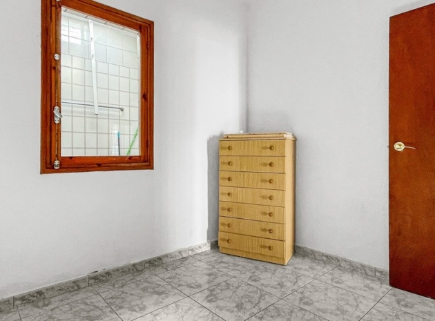 Revente - Maison de ville - Torrevieja - Torrevieja Centro