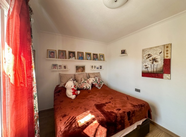 Resale - Townhouse - Torrevieja - Torrevieja Centro