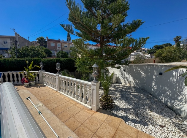 Resale - Townhouse - Torrevieja - Torrevieja Centro