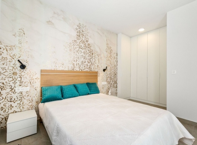 Revente - Appartement - Torrevieja - Torrevieja Centro