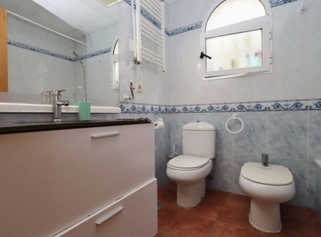Wiederverkauf - Villa - Orihuela - Playa Flamenca