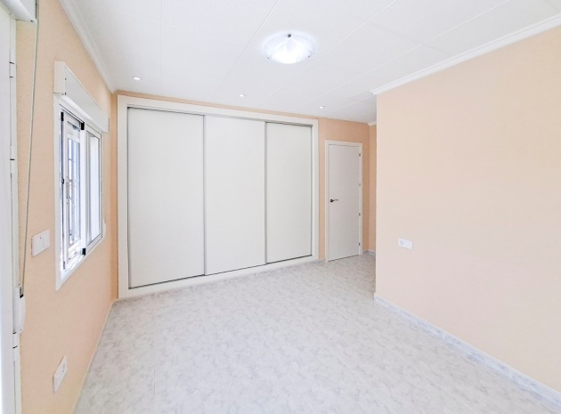 Resale - Townhouse - San Fulgencio - Urb. La Marina