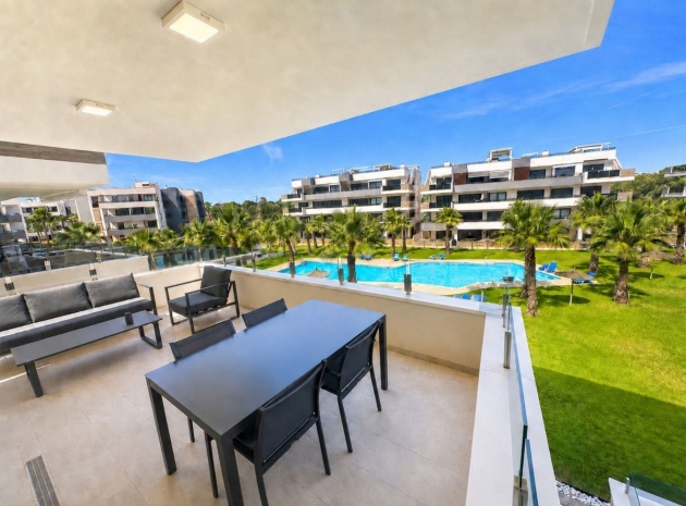 Resale - Apartment - Villamartin - Costa Blanca South