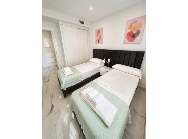Resale - Apartment - Villamartin - Costa Blanca South