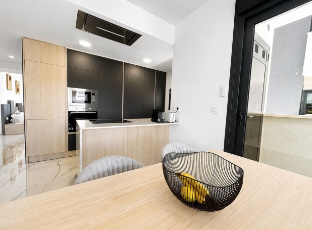 Resale - Apartment - Villamartin - Costa Blanca South