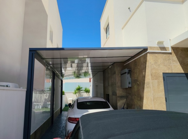 Resale - Villa - San Miguel de Salinas - San Miguel de Salinas Centro
