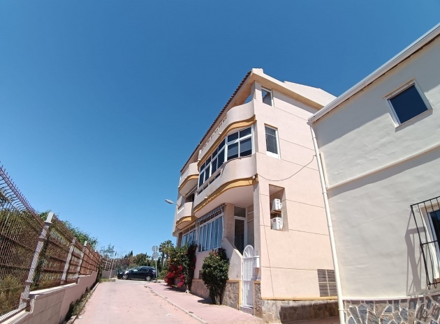 Resale - Apartment - Torrevieja - Mar Azul