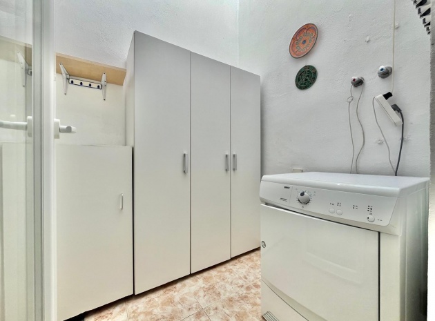 Resale - Villa - Playa Flamenca - iria