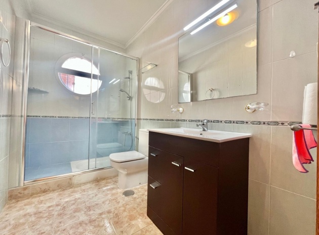Resale - Villa - Playa Flamenca - iria