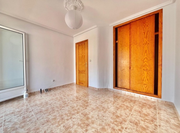 Resale - Villa - Playa Flamenca - iria