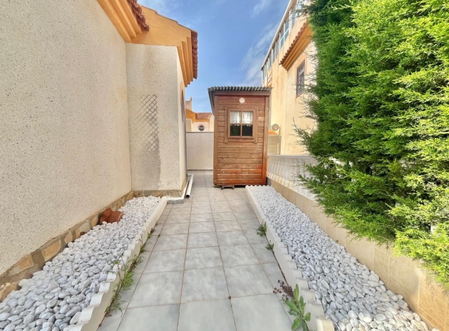 Resale - Villa - Playa Flamenca - iria