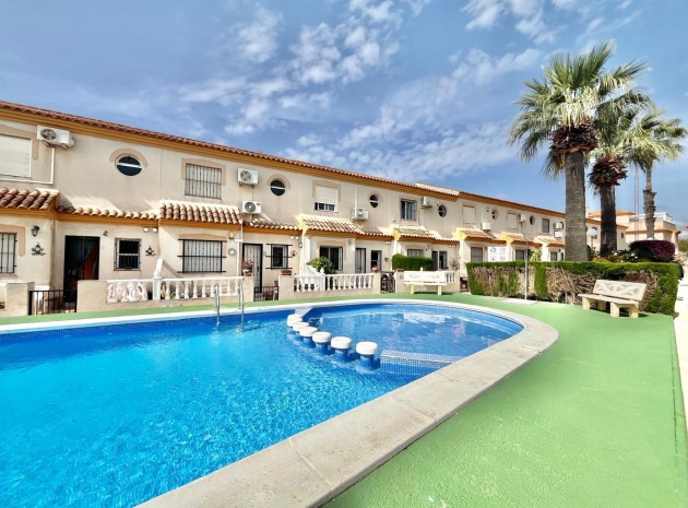 Resale - Villa - Playa Flamenca - iria