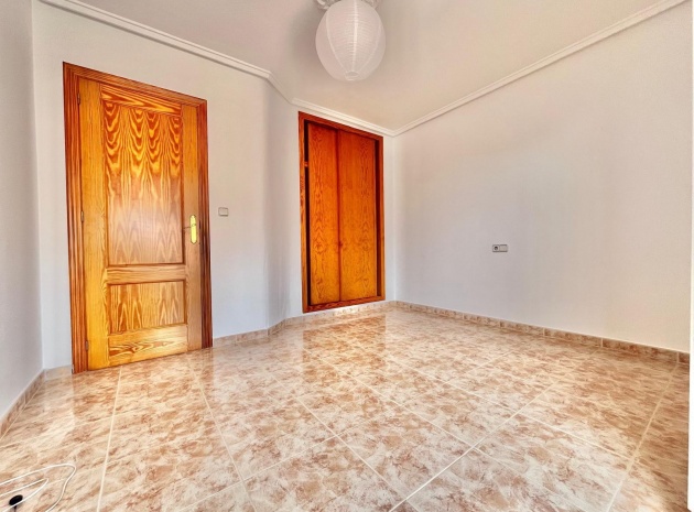 Resale - Villa - Playa Flamenca - iria