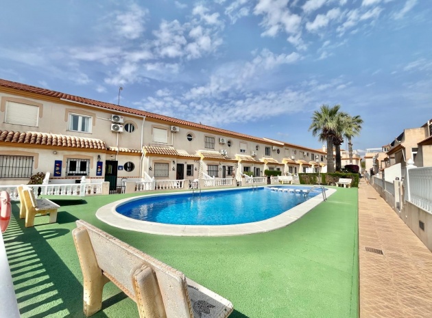 Resale - Villa - Playa Flamenca - iria