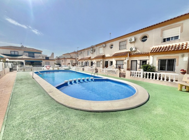 Resale - Villa - Playa Flamenca - iria