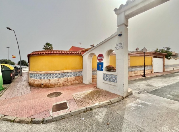 Återförsäljning - Villa - Los Balcones