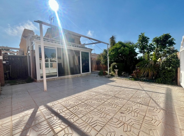 Resale - Villa - Playa Flamenca - las chismosas