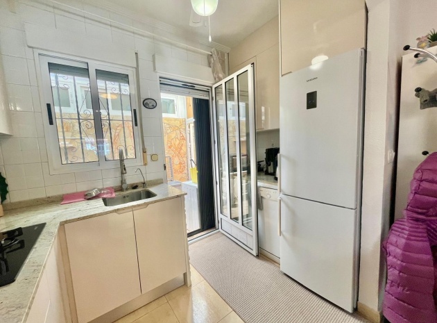 Resale - Villa - Playa Flamenca - las chismosas