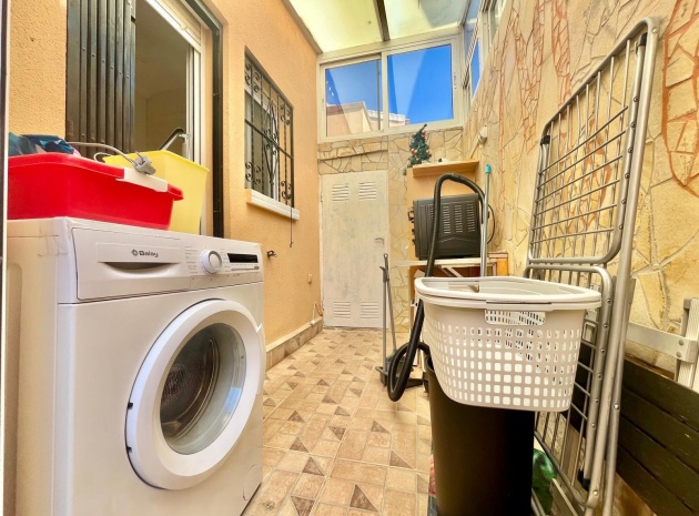 Resale - Villa - Playa Flamenca - las chismosas