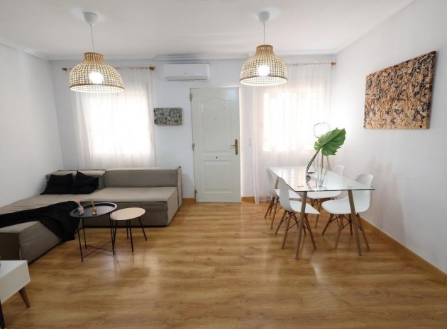 Resale - Townhouse - Playa Flamenca - pueblo caballero