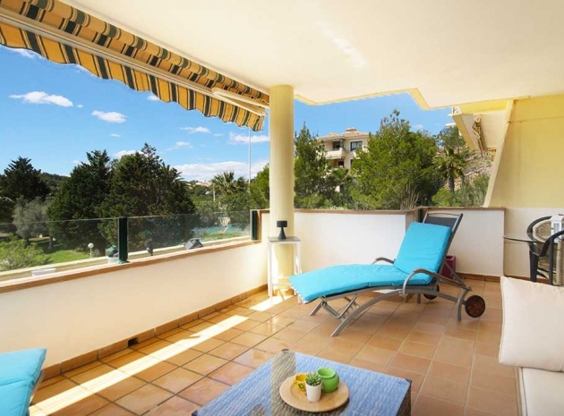 Resale - Apartment - Campoamor