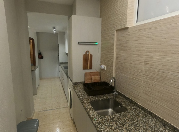 Resale - Apartment - Alicante - Alicante Centro