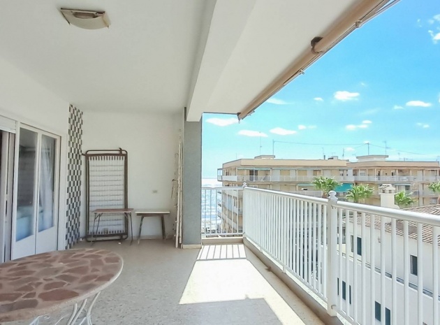 Wiederverkauf - Wohnung - Torrevieja - Torrevieja Centro
