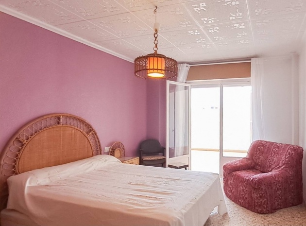 Wiederverkauf - Wohnung - Torrevieja - Torrevieja Centro