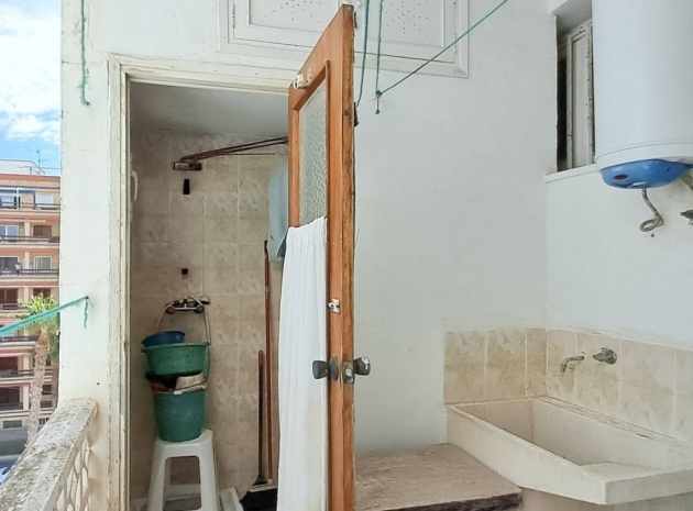 Wiederverkauf - Wohnung - Torrevieja - Torrevieja Centro