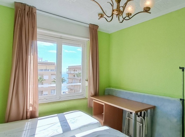 Wiederverkauf - Wohnung - Torrevieja - Torrevieja Centro