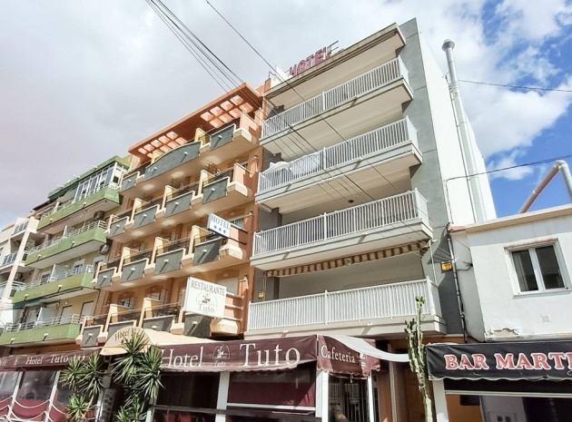 Wiederverkauf - Wohnung - Torrevieja - Torrevieja Centro