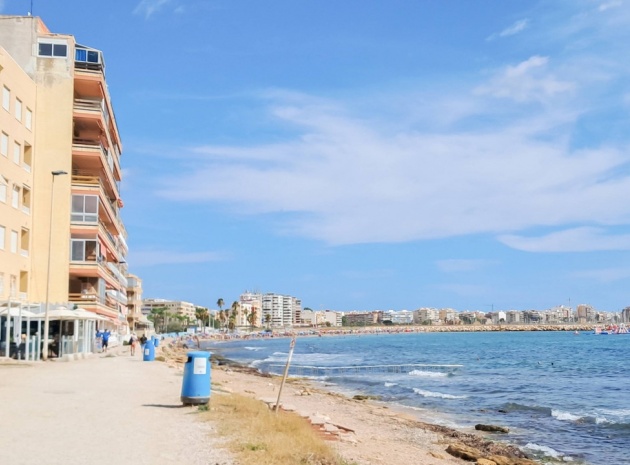Wiederverkauf - Wohnung - Torrevieja - Torrevieja Centro