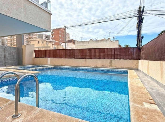 Wiederverkauf - Wohnung - Torrevieja - Torrevieja Centro