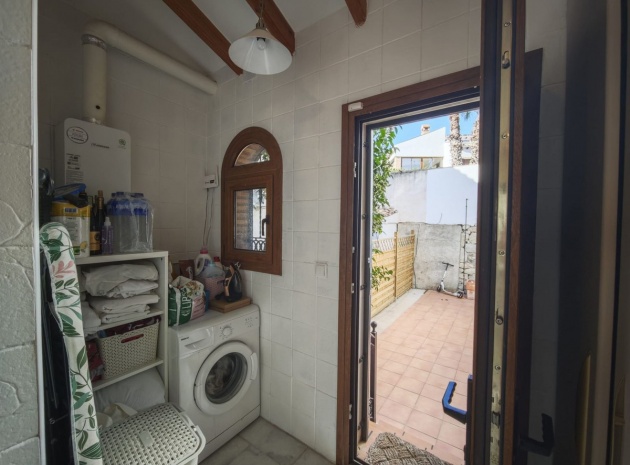 Resale - Villa - Algorfa - Algorfa Centro