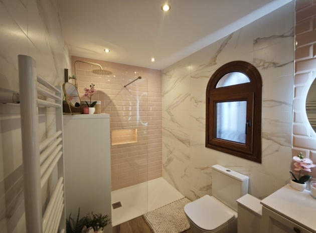 Resale - Villa - Algorfa - Algorfa Centro