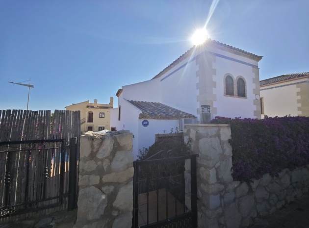 Resale - Villa - Algorfa - Algorfa Centro