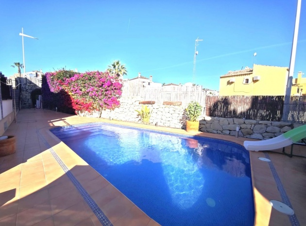 Resale - Villa - Algorfa - Algorfa Centro
