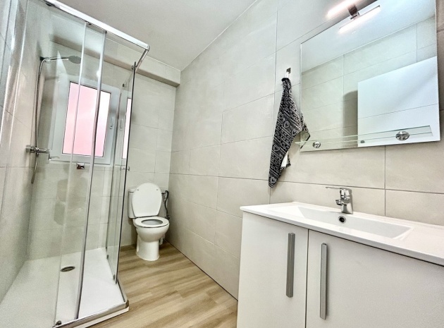 Wiederverkauf - Wohnung - Torrevieja - Torrevieja Centro