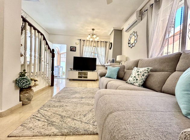 Resale - Villa - Los Balcones - Costa Blanca South