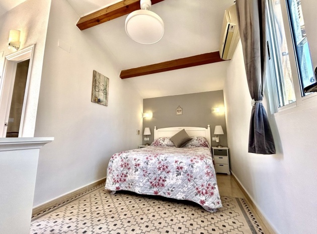 Resale - Villa - Los Balcones - Costa Blanca South