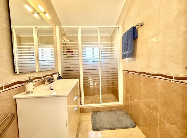Resale - Villa - Los Balcones - Costa Blanca South