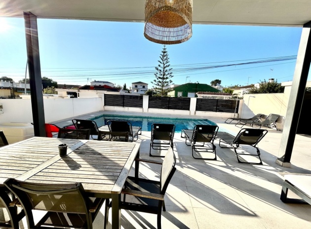Resale - Villa - Orihuela - Los Balcones