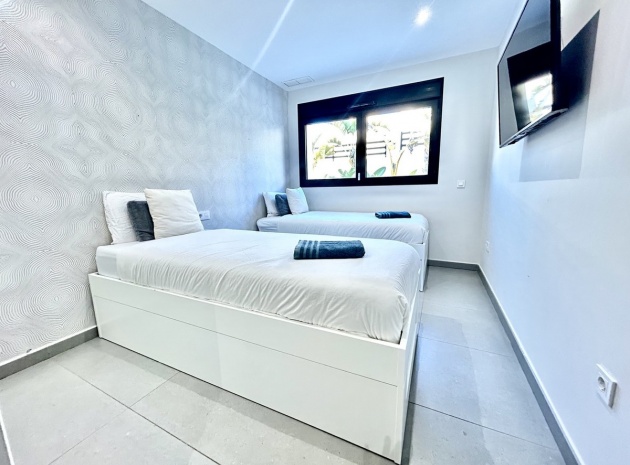 Resale - Villa - Orihuela - Los Balcones