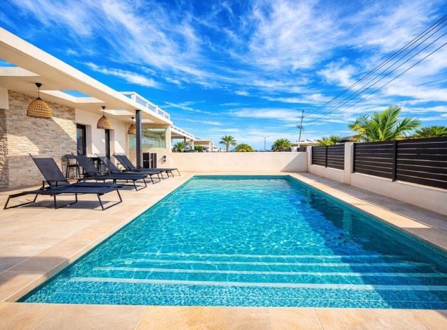 Resale - Villa - Orihuela - Los Balcones