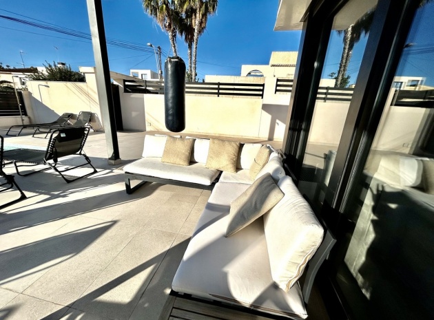 Resale - Villa - Orihuela - Los Balcones
